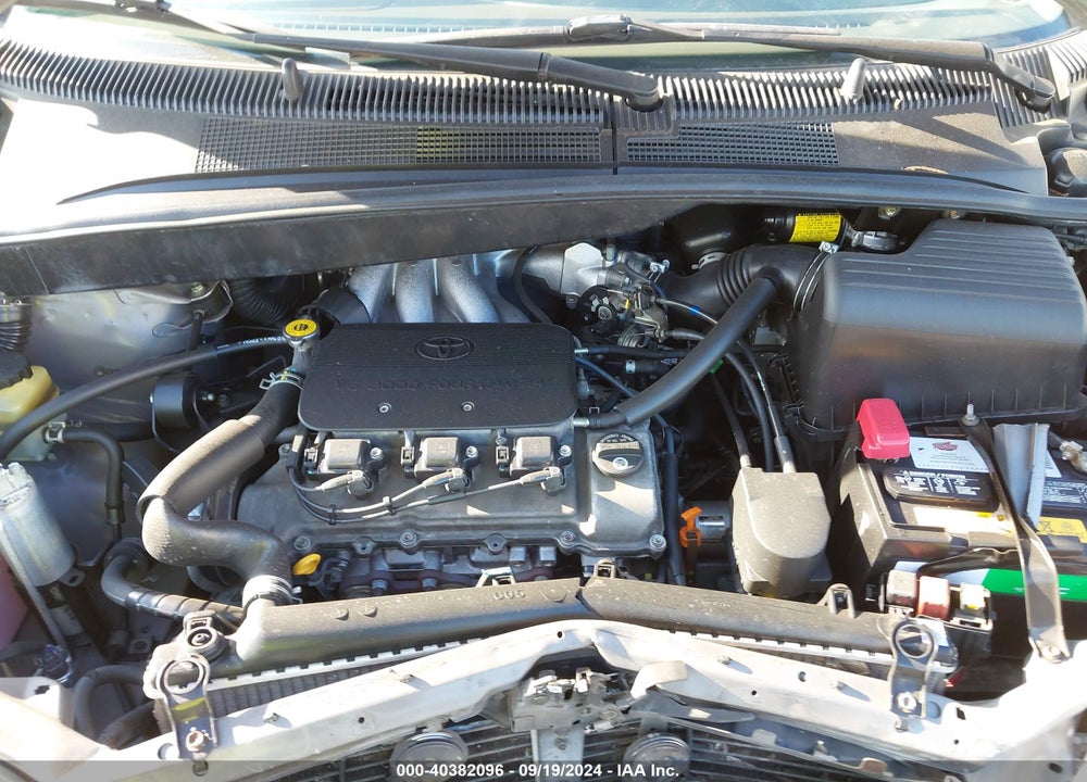 2000 TOYOTA SIENNA LE VIN: 4T3ZF13C3YU233816