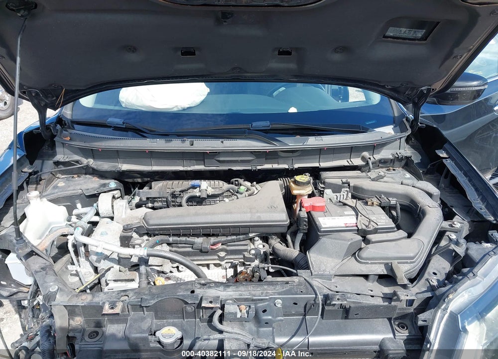 2017 NISSAN ROGUE SV VIN: KNMAT2MV0HP611890
