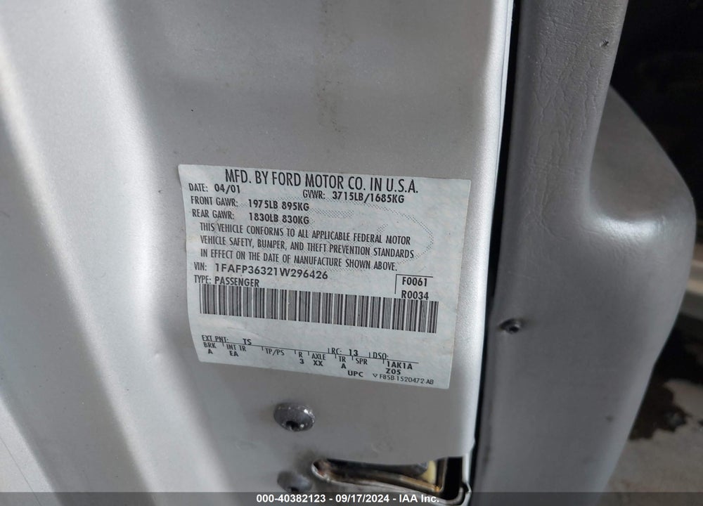 2001 FORD FOCUS SE VIN: 1FAFP36321W296426