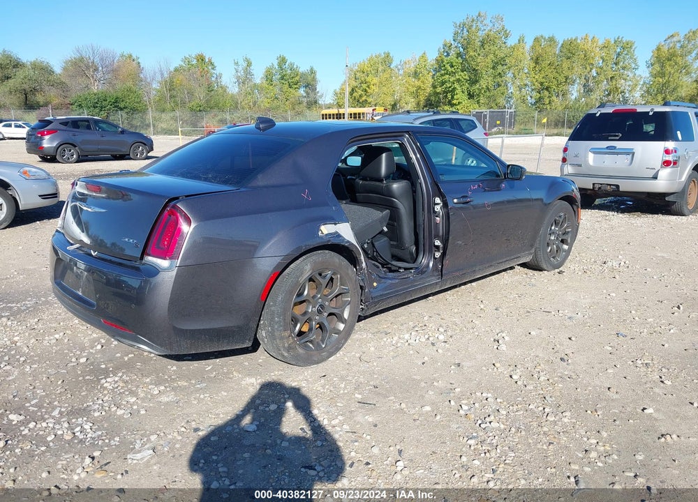 2017 CHRYSLER 300 300S AWD VIN: 2C3CCAGG7HH530183