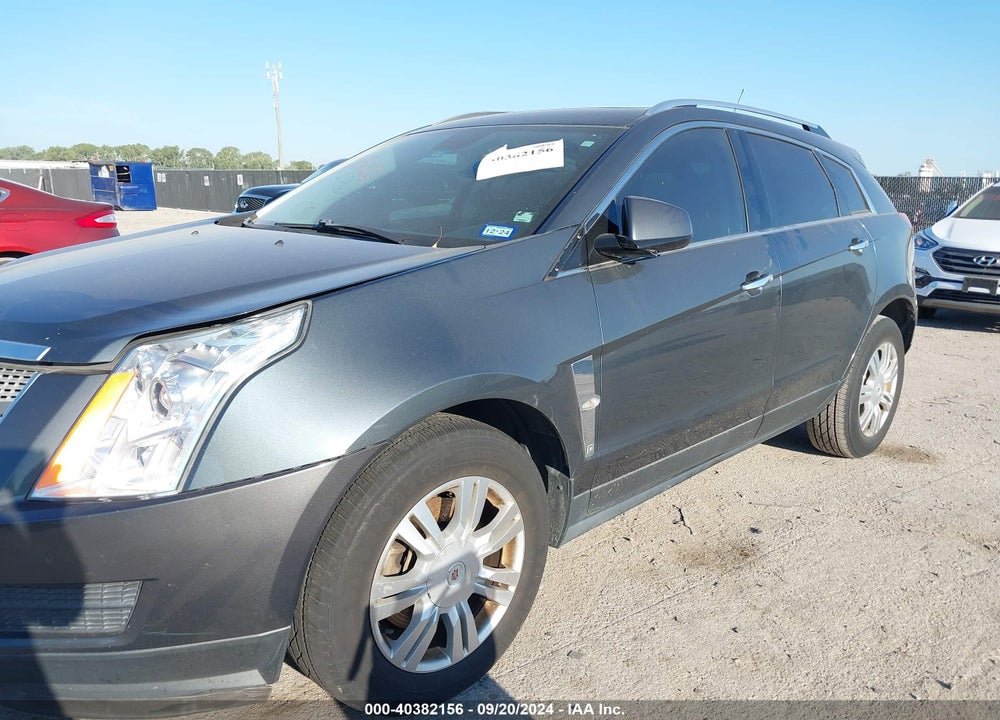 2010 CADILLAC SRX LUXURY COLLECTION VIN: 3GYFNAEY4AS557689