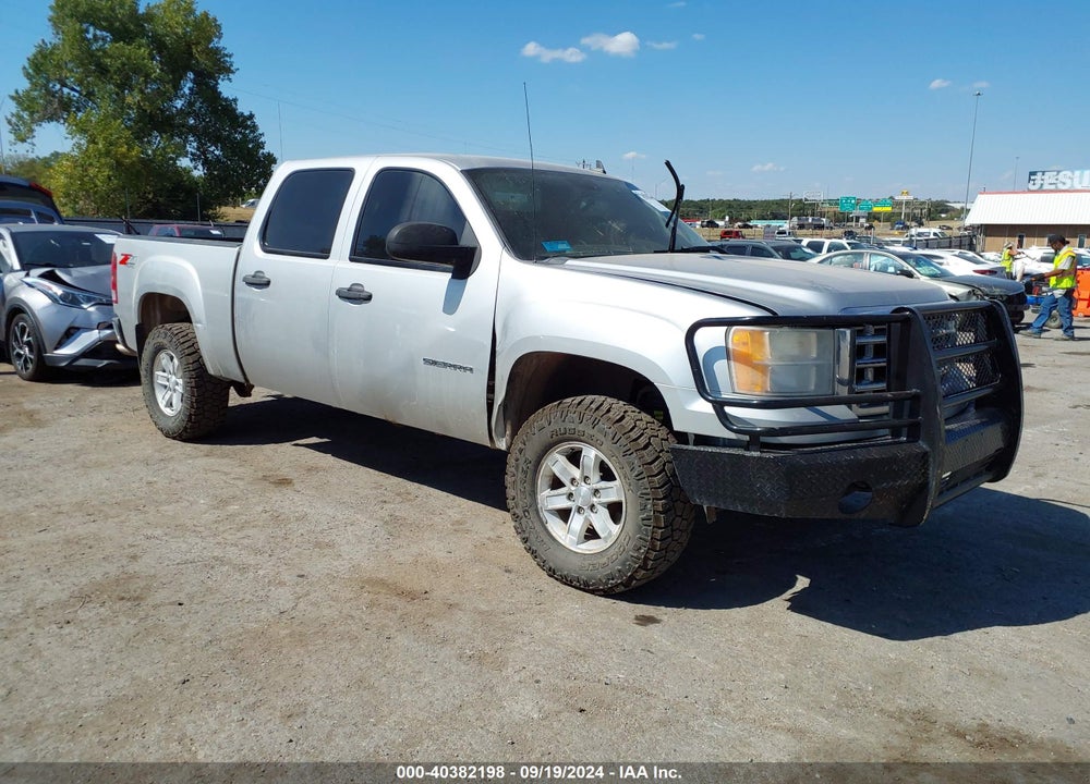 2010 GMC SIERRA 1500 SLE VIN: 3GTRKVE33AG103234