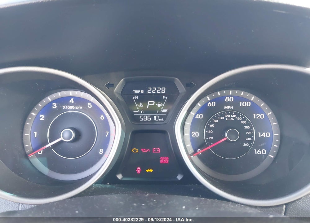 2014 HYUNDAI ELANTRA VIN: KMHDH6AHXEU027624