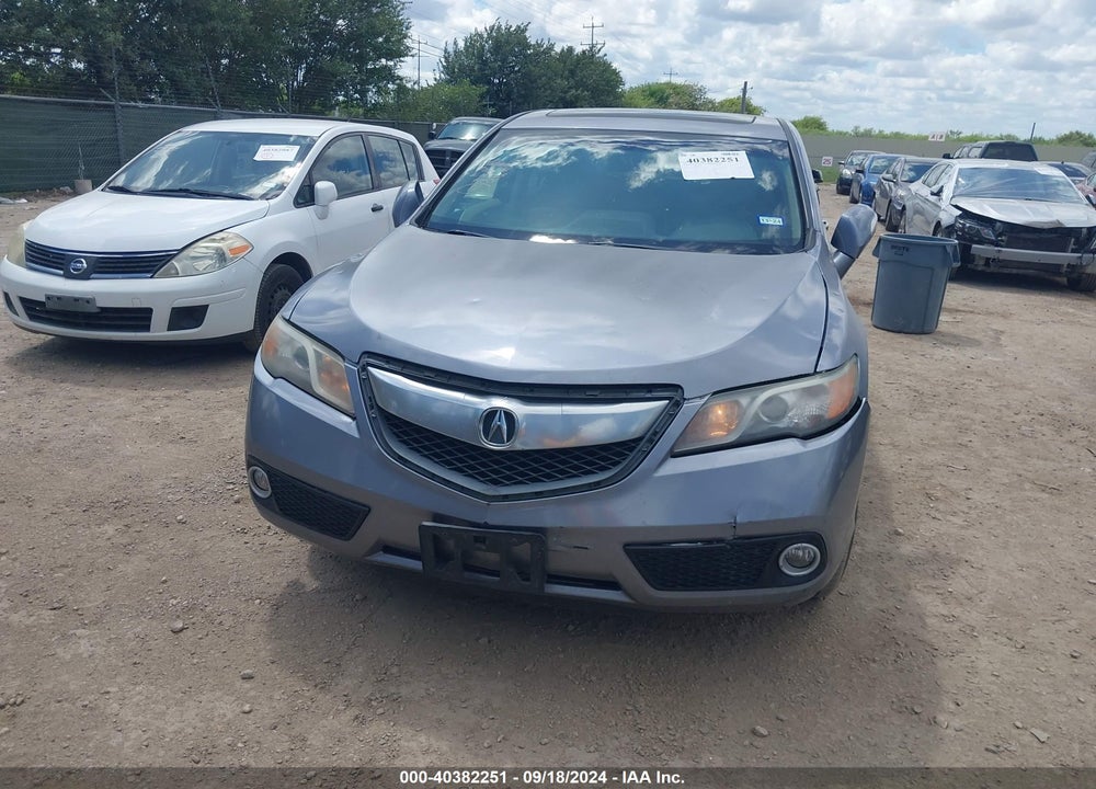 2014 ACURA RDX VIN: 5J8TB3H52EL013008