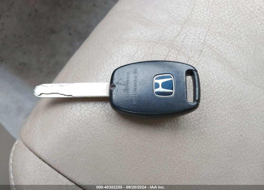 2007 HONDA ACCORD 2.4 EX VIN: 1HGCM56847A155085