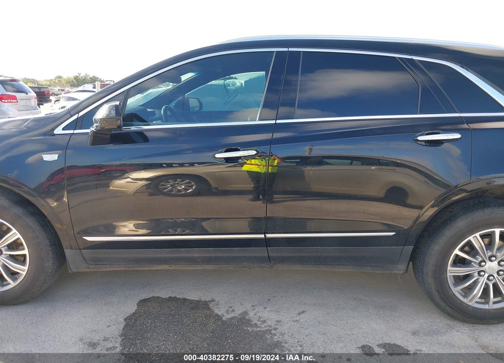 2017 CADILLAC XT5 LUXURY VIN: 1GYKNBRS8HZ118633