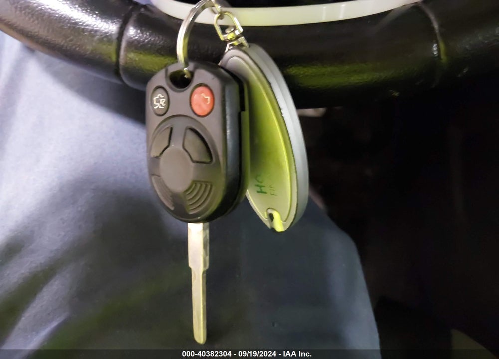 2012 FORD FOCUS SE VIN: 1FAHP3F2XCL271911