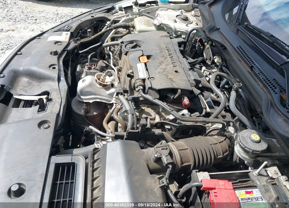 2018 HONDA CIVIC EX VIN: 19XFC2F72JE022740