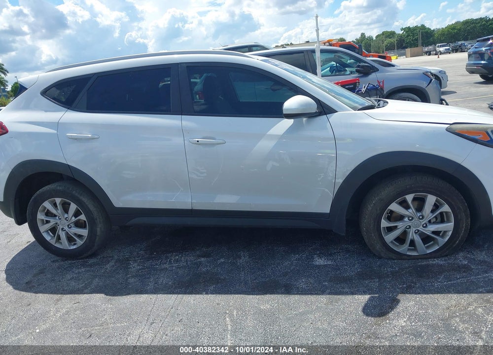 2020 HYUNDAI TUCSON VALUE VIN: KM8J33A40LU107234