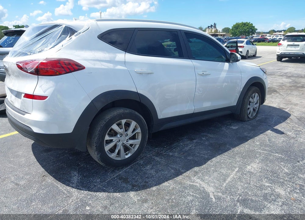 2020 HYUNDAI TUCSON VALUE VIN: KM8J33A40LU107234