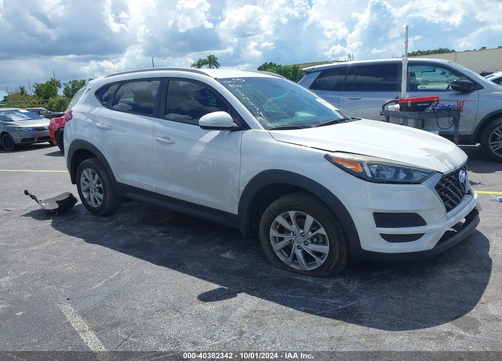 2020 HYUNDAI TUCSON VALUE VIN: KM8J33A40LU107234