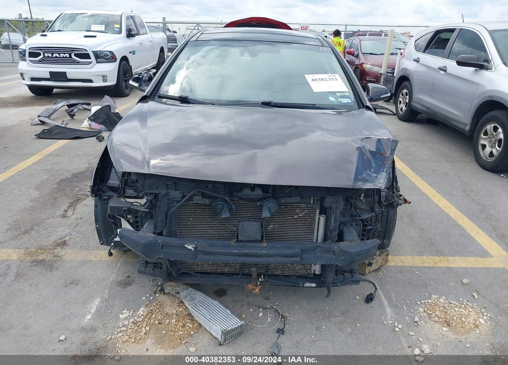 2015 HYUNDAI SONATA LIMITED VIN: 5NPE34AF4FH233947