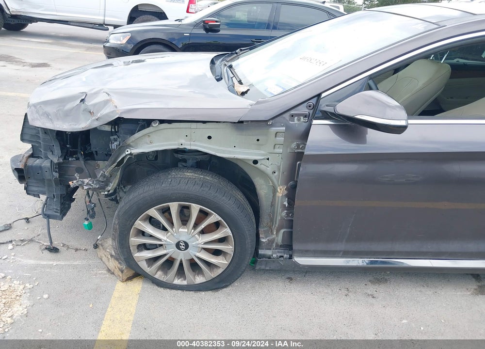 2015 HYUNDAI SONATA LIMITED VIN: 5NPE34AF4FH233947