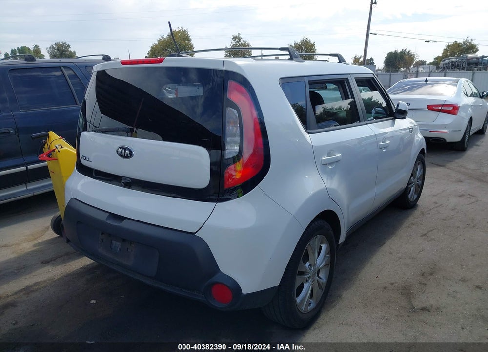 2015 KIA SOUL VIN: KNDJP3A58F7213337