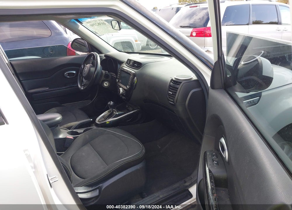 2015 KIA SOUL VIN: KNDJP3A58F7213337