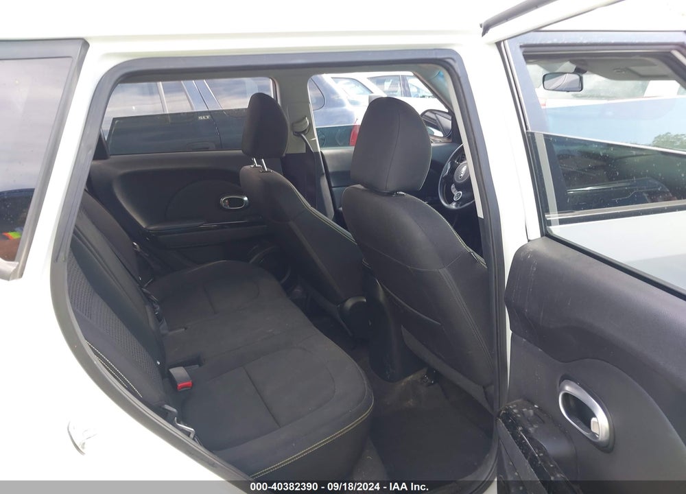 2015 KIA SOUL VIN: KNDJP3A58F7213337