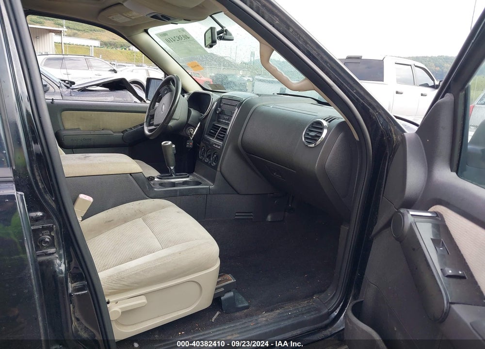2008 FORD EXPLORER XLT VIN: 1FMEU73E18UA49699