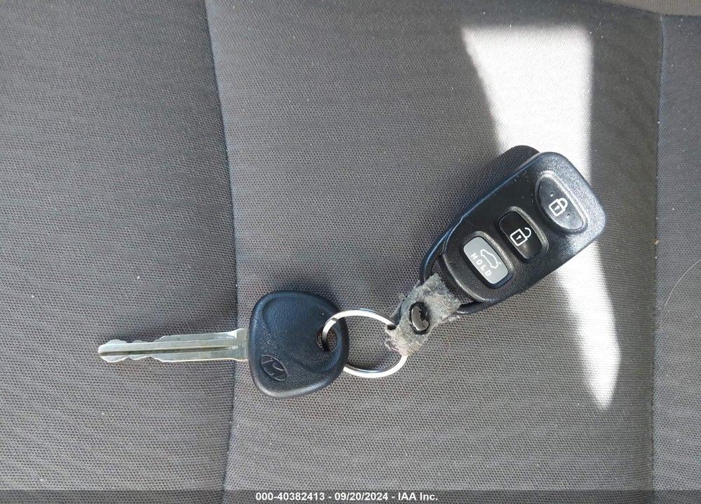 2015 HYUNDAI ELANTRA SE VIN: 5NPDH4AEXFH638439