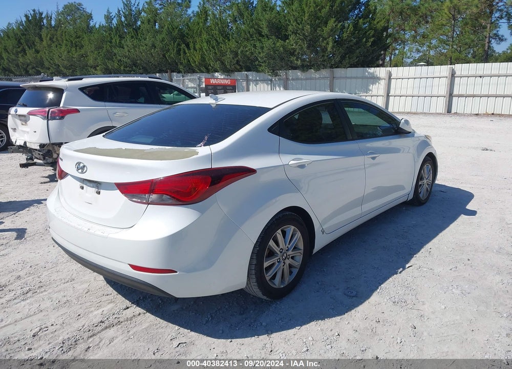 2015 HYUNDAI ELANTRA SE VIN: 5NPDH4AEXFH638439