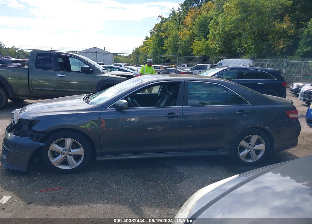 2011 TOYOTA CAMRY SE VIN: 4T1BF3EK0BU728816