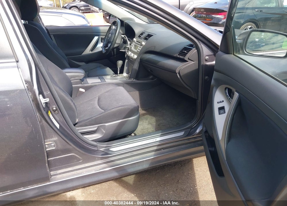 2011 TOYOTA CAMRY SE VIN: 4T1BF3EK0BU728816