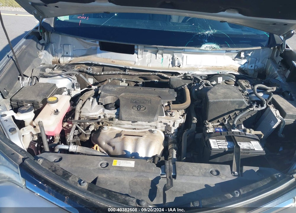 2017 TOYOTA RAV4 VIN: 2T3RFREV1HW561779