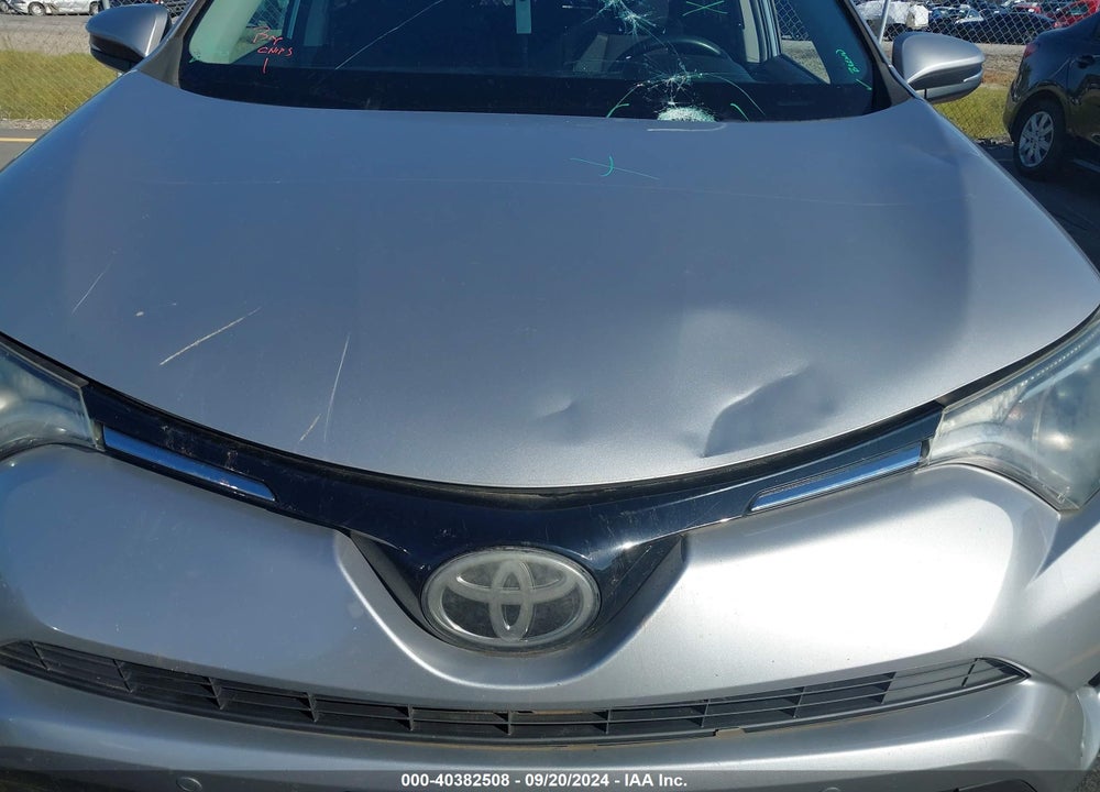 2017 TOYOTA RAV4 VIN: 2T3RFREV1HW561779