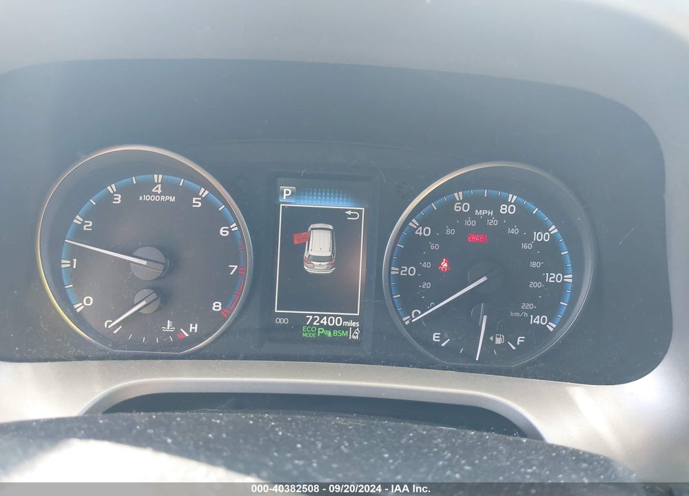 2017 TOYOTA RAV4 VIN: 2T3RFREV1HW561779