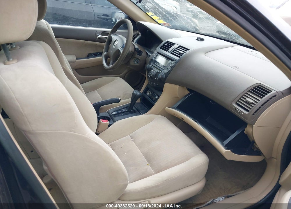 2003 HONDA ACCORD 2.4 LX VIN: 1HGCM56363A139050