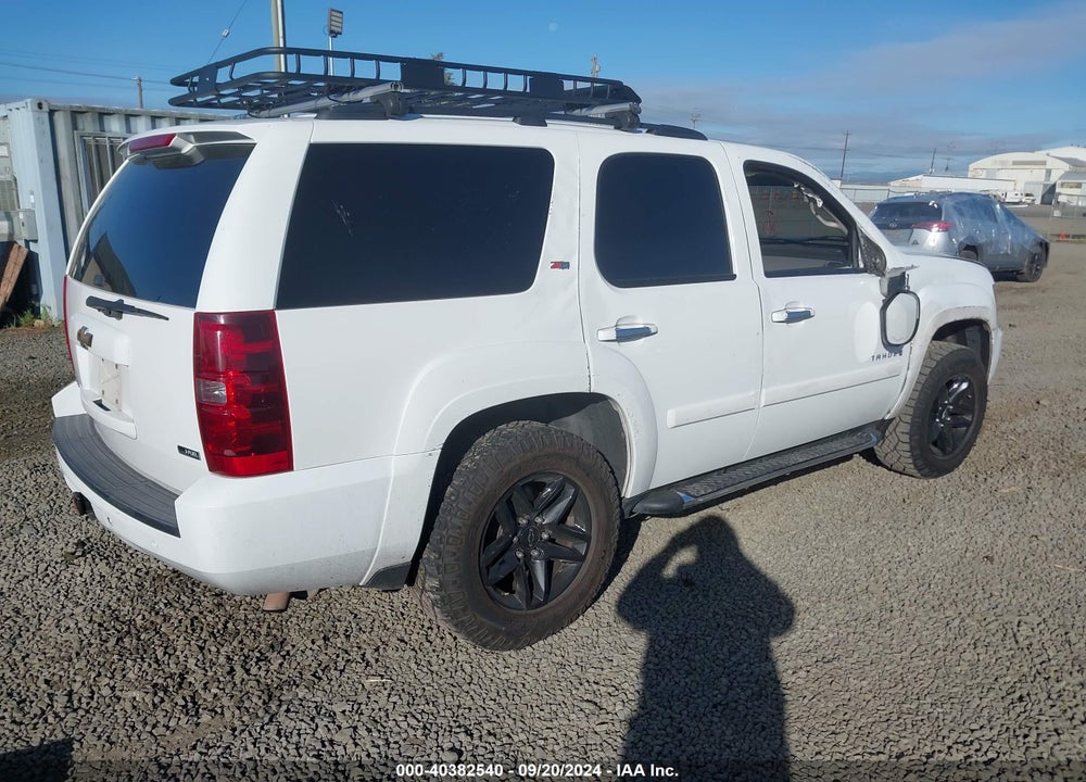 2008 CHEVROLET TAHOE LT VIN: 1GNFK13088R114560