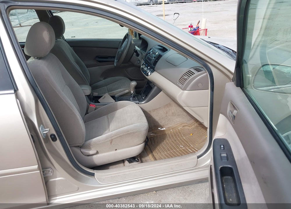 2005 TOYOTA CAMRY LE VIN: 4T1BE32K55U036983