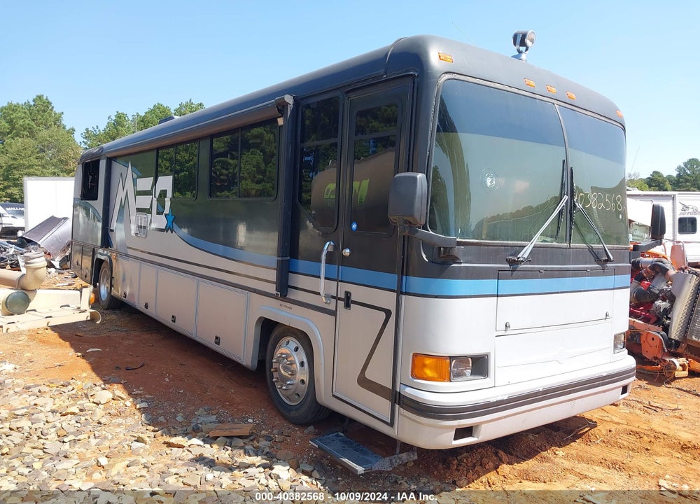 1993 CHAMPION MOTORHOME VIN: 4S7KT9S09NC006790