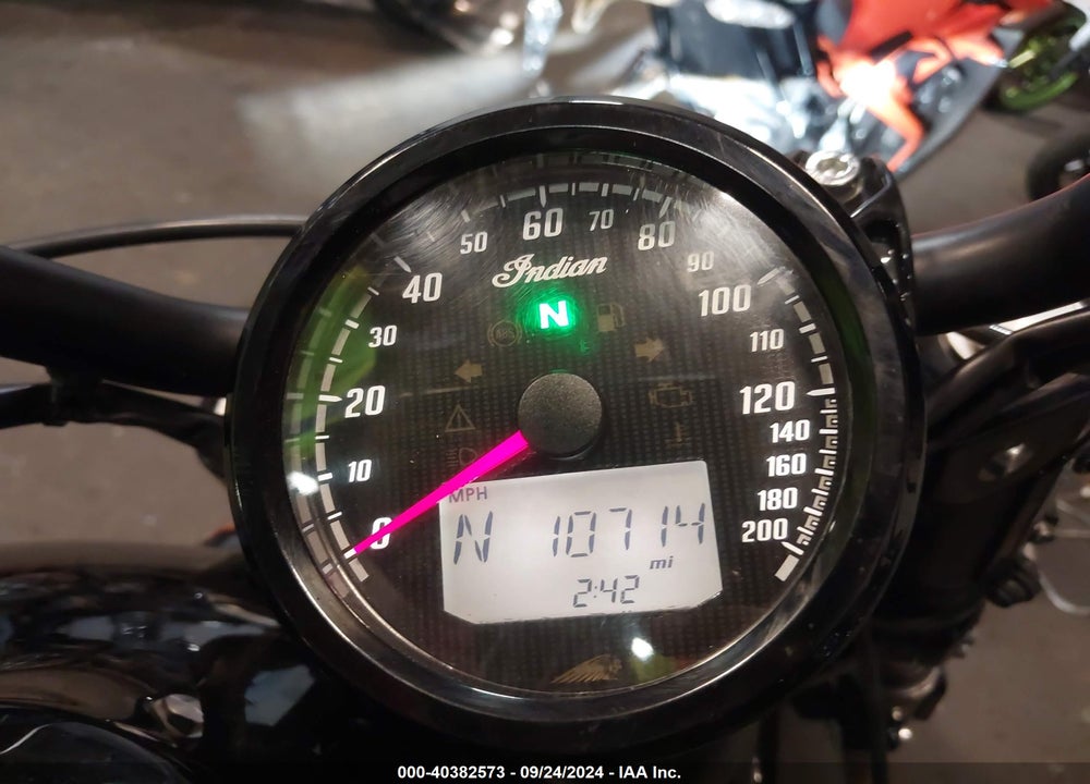 2021 INDIAN MOTORCYCLE CO. SCOUT BOBBER VIN: 56KMTB000M3166523