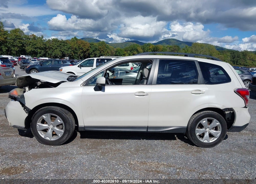 2014 SUBARU FORESTER 2.5I PREMIUM VIN: JF2SJAECXEH470609