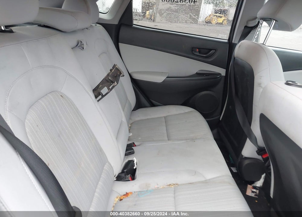 2023 HYUNDAI KONA SEL VIN: KM8K6CAB0PU957395