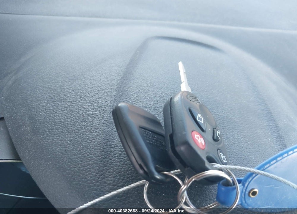 2017 FORD ESCAPE SE VIN: 1FMCU9G97HUC01792