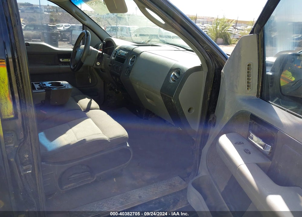 2006 FORD F-150 XLT VIN: 1FTRW12W66KD29571