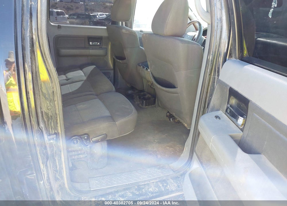 2006 FORD F-150 XLT VIN: 1FTRW12W66KD29571