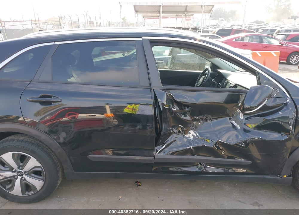 2018 KIA NIRO EX VIN: KNDCC3LC0J5156703