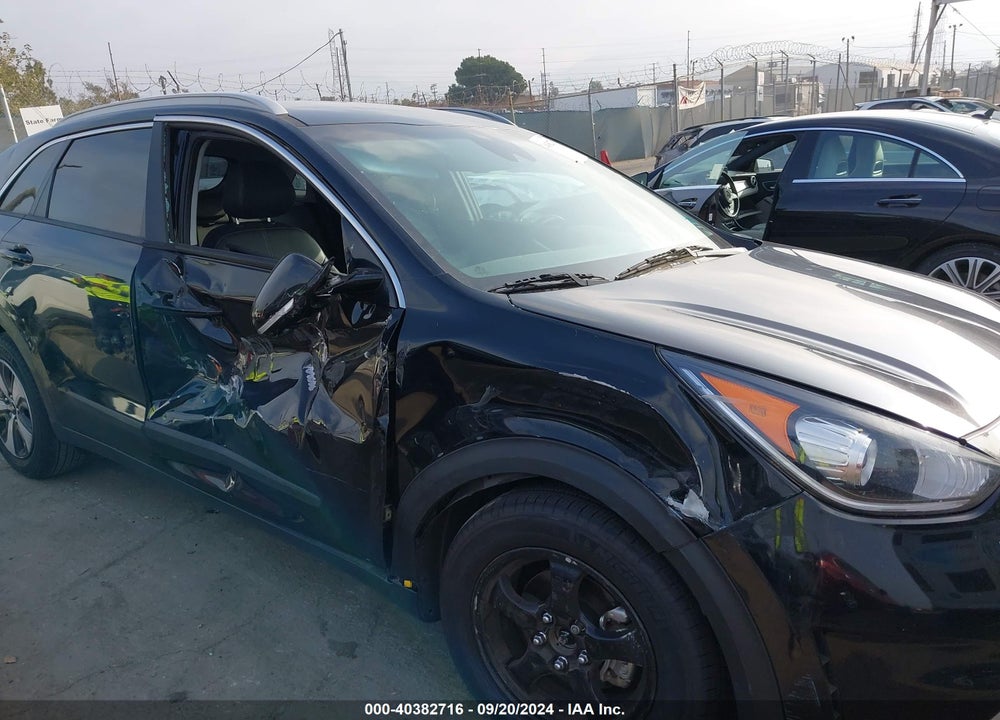 2018 KIA NIRO EX VIN: KNDCC3LC0J5156703