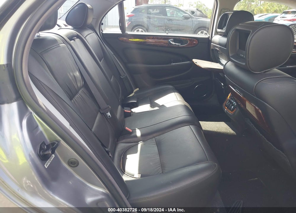 2007 JAGUAR XJ VANDEN PLAS VIN: SAJWA82B87SH18418