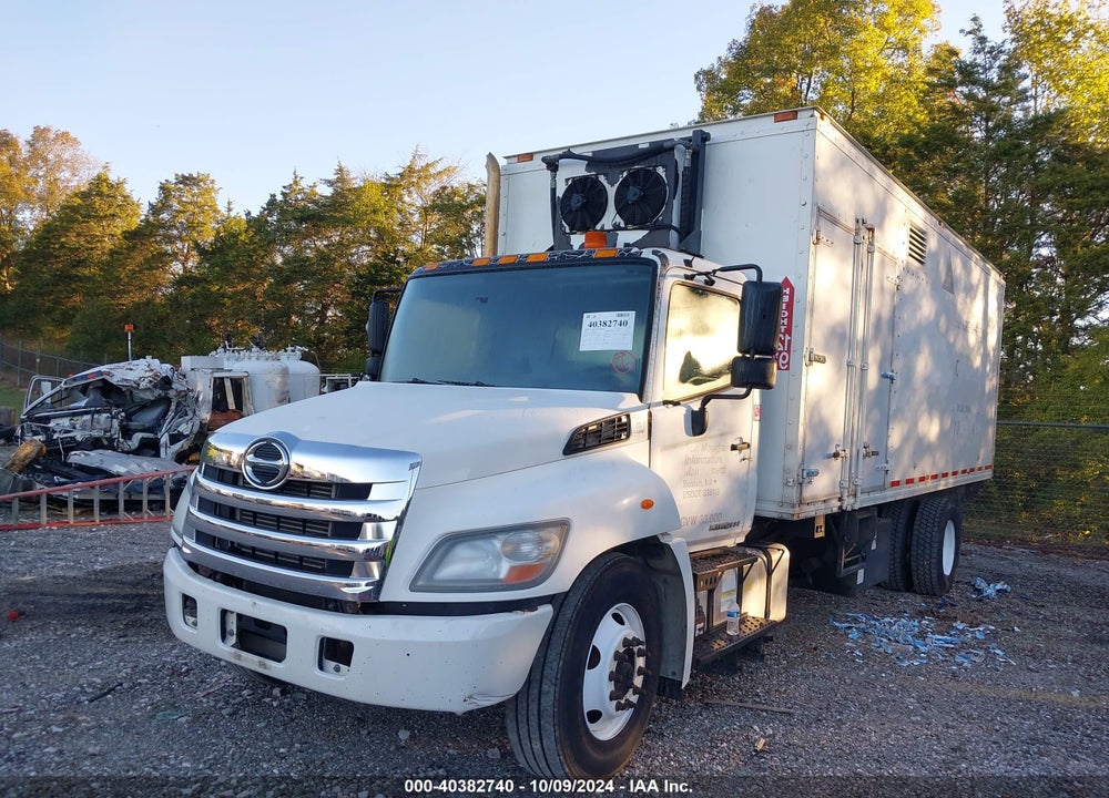 2013 HINO 338 VIN: 5PVNV8JTXD4S52626