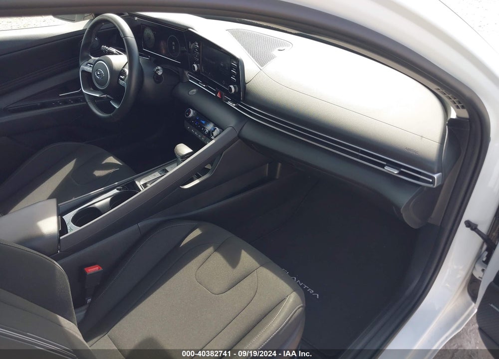 2021 HYUNDAI ELANTRA SEL VIN: 5NPLN4AG4MH043699