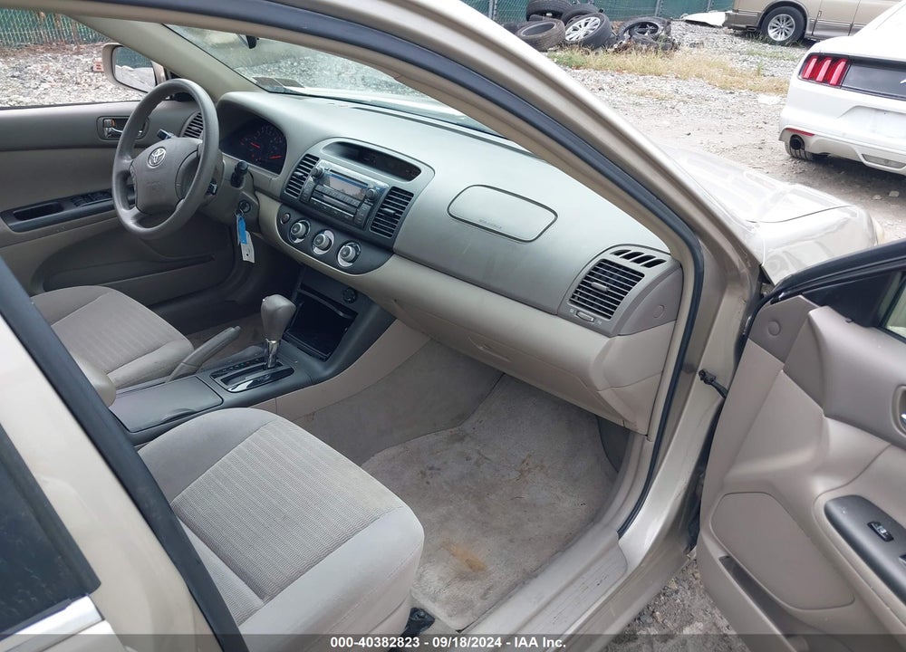 2005 TOYOTA CAMRY LE VIN: 4T1BE30K05U588670
