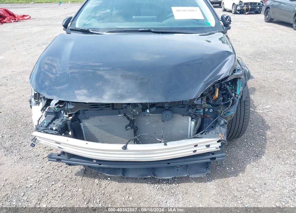 2024 TOYOTA COROLLA LE VIN: 5YFB4MDE2RP178330