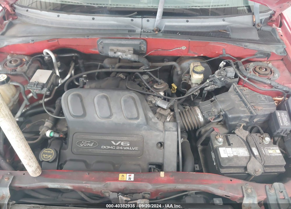 2002 FORD ESCAPE XLT VIN: 1FMYU04132KD57833