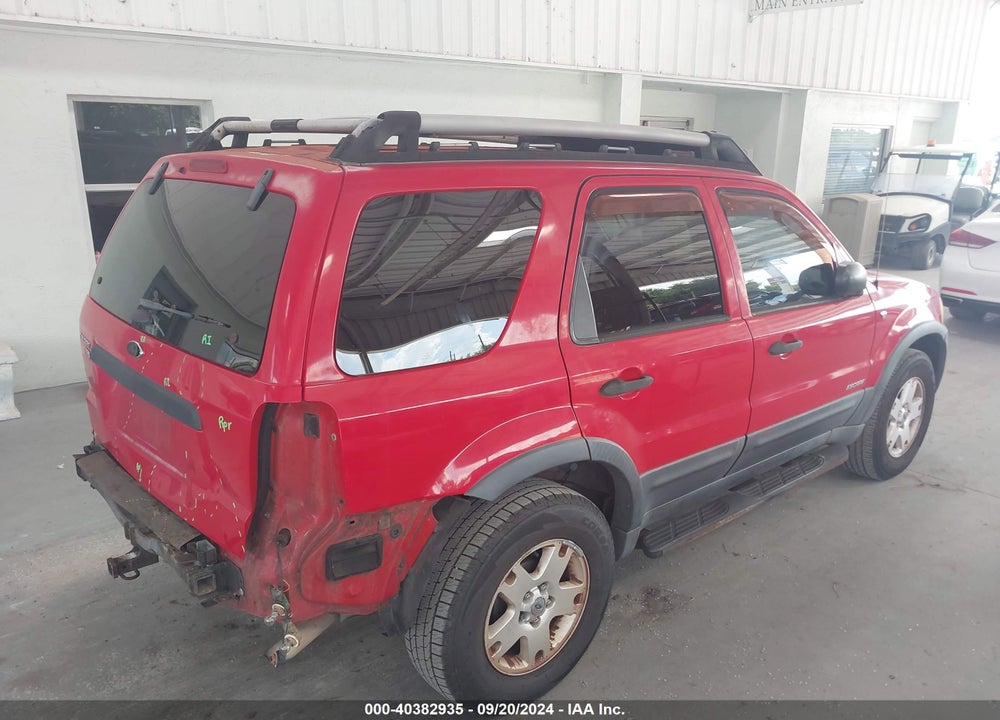 2002 FORD ESCAPE XLT VIN: 1FMYU04132KD57833