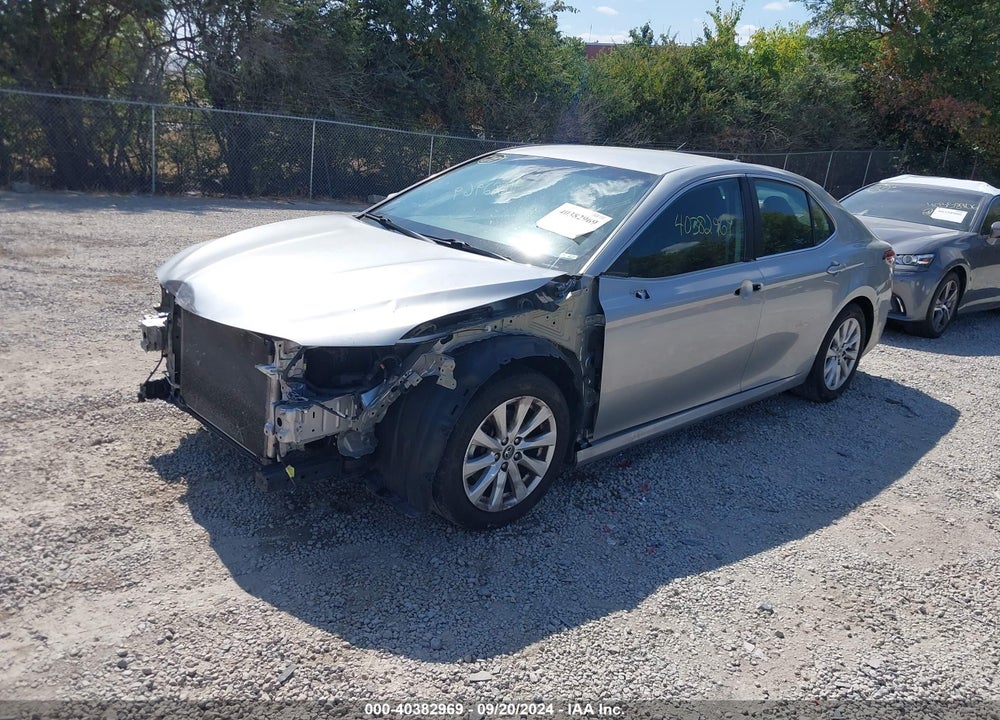 2019 TOYOTA CAMRY LE VIN: 4T1B11HK7KU762010