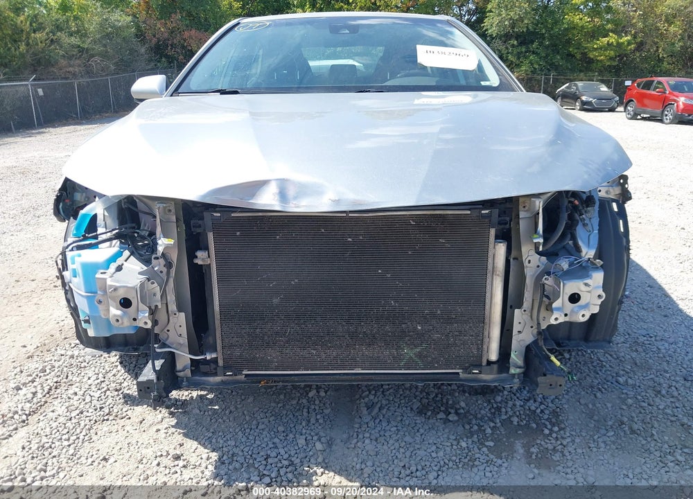 2019 TOYOTA CAMRY LE VIN: 4T1B11HK7KU762010