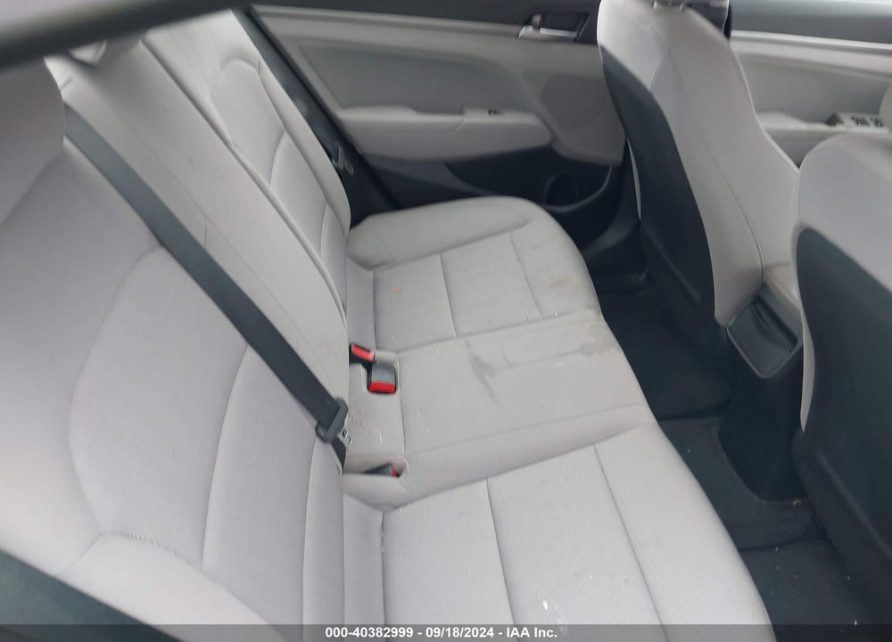 2018 HYUNDAI ELANTRA SEL VIN: 5NPD84LF8JH373969